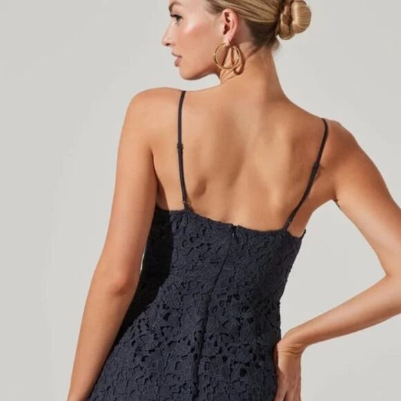 Astr The Label Lace A-Line Midi Dress Navy - Picture 4 of 12
